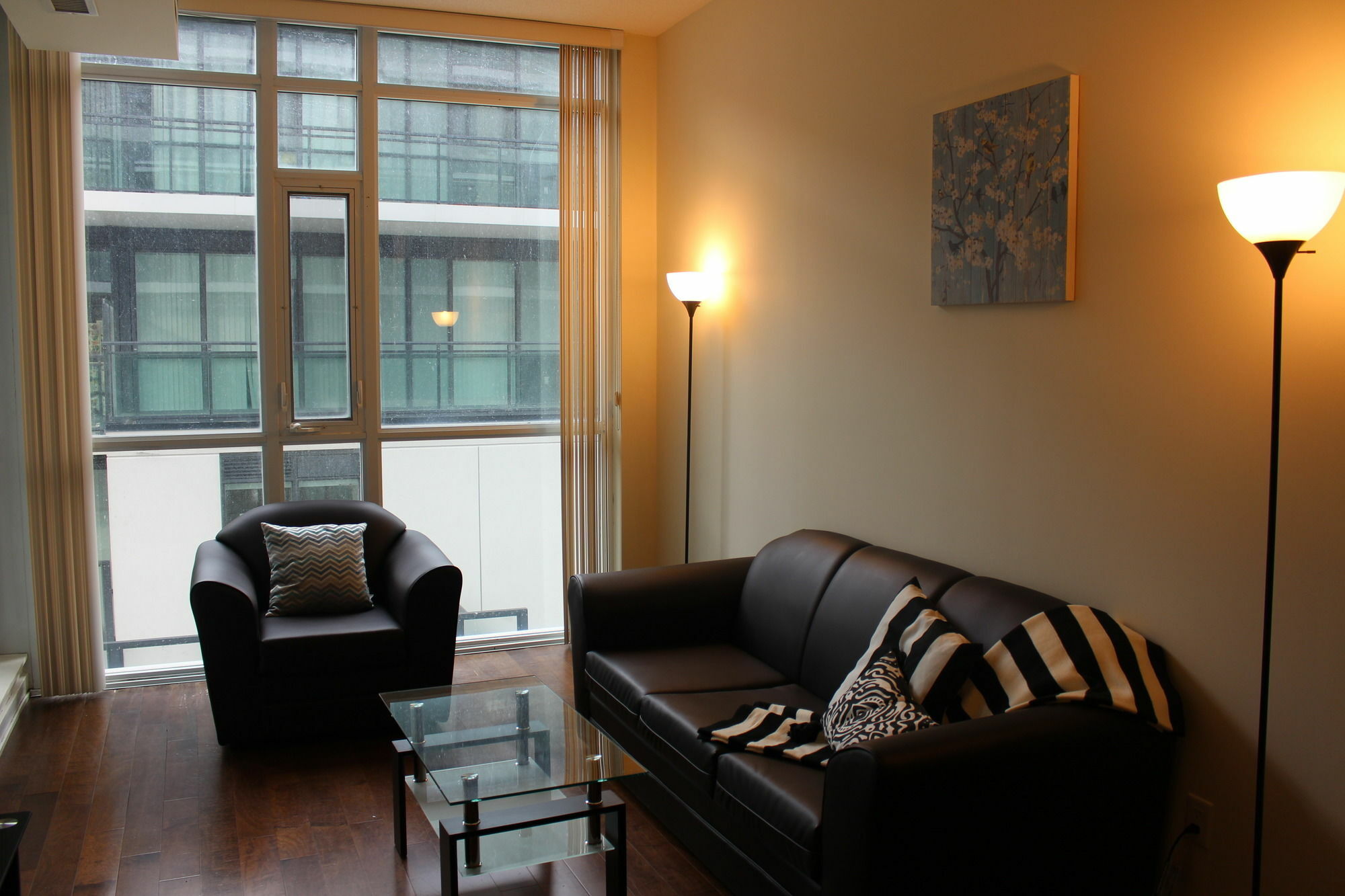 Custom Luxury Suite - By Elite Suites Mississauga Exterior foto