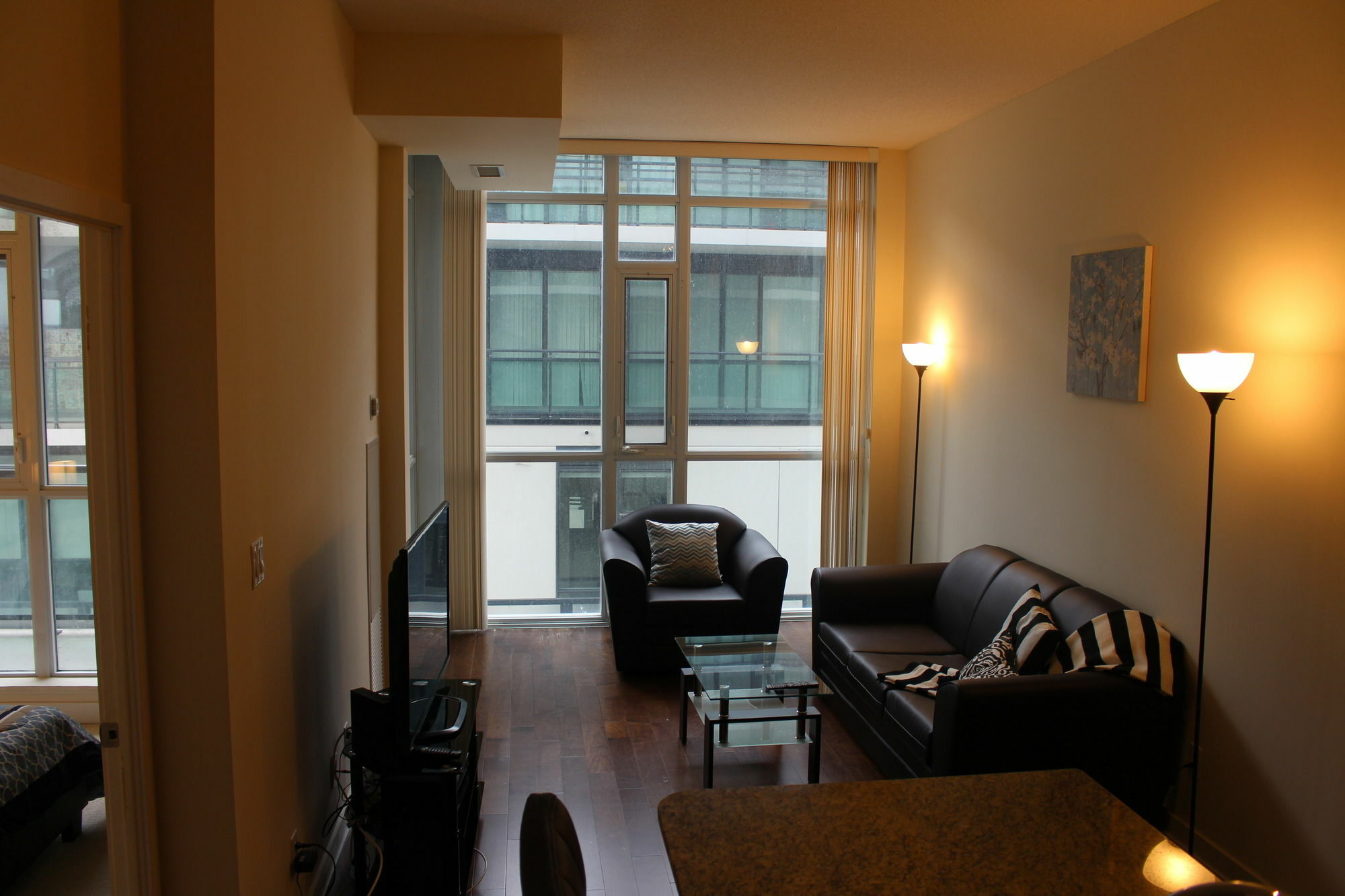 Custom Luxury Suite - By Elite Suites Mississauga Exterior foto
